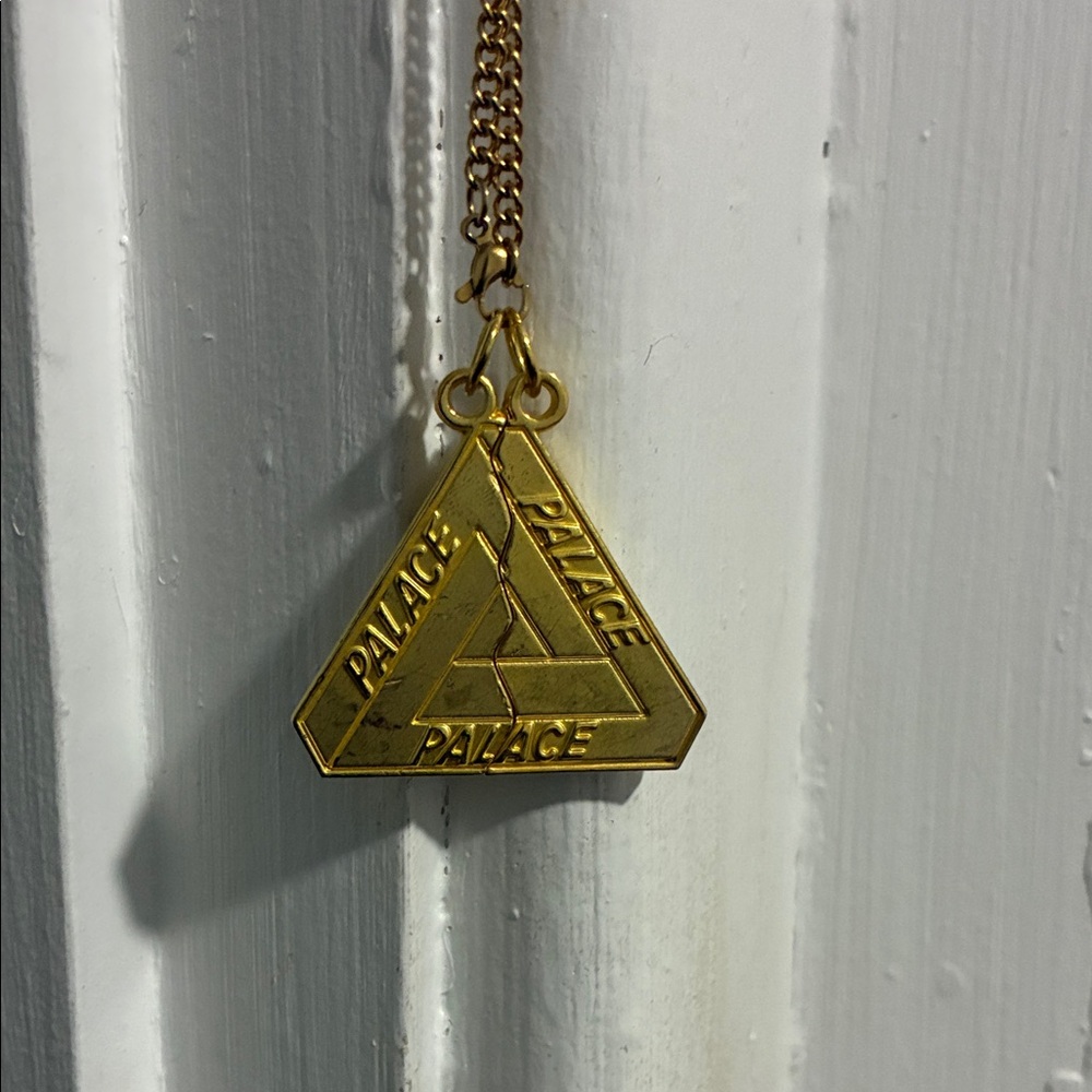 PALACE GOLD “BEST FRIENDS” NECKLACE